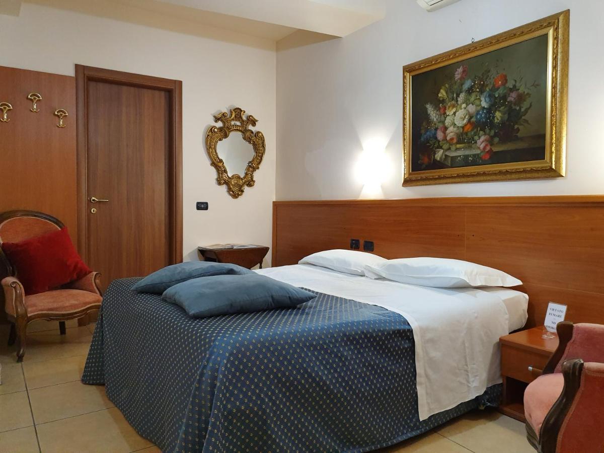 Hotel San Giorgio Μπέργκαμο Εξωτερικό φωτογραφία